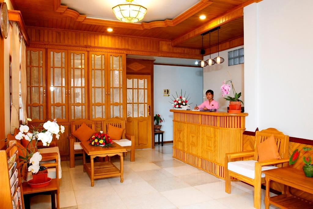 Inle Lotus Hotel Ньоншуэ Экстерьер фото