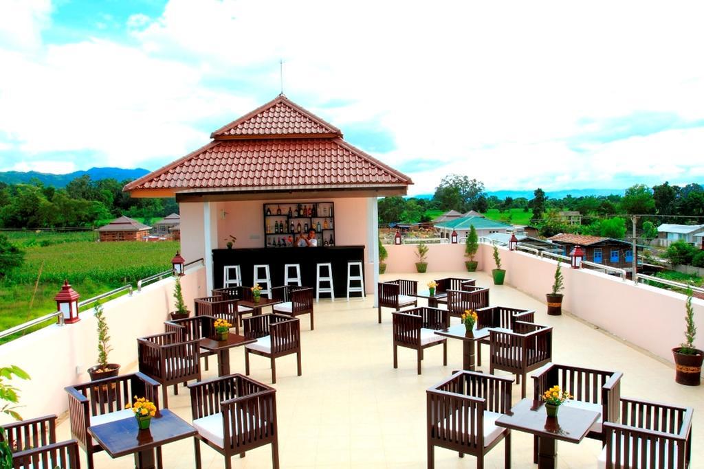 Inle Lotus Hotel Ньоншуэ Экстерьер фото