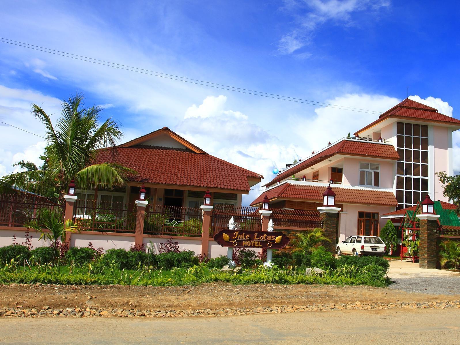 Inle Lotus Hotel Ньоншуэ Экстерьер фото