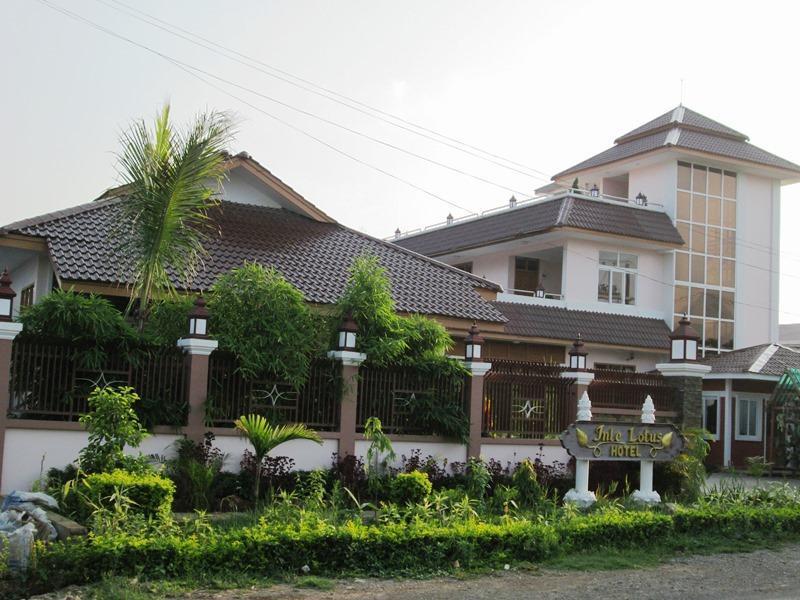 Inle Lotus Hotel Ньоншуэ Экстерьер фото