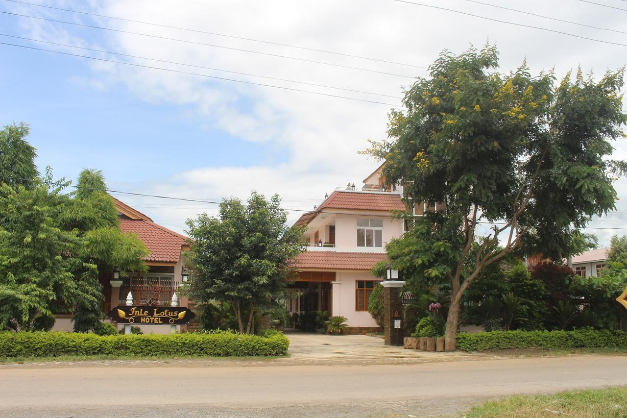 Inle Lotus Hotel Ньоншуэ Экстерьер фото